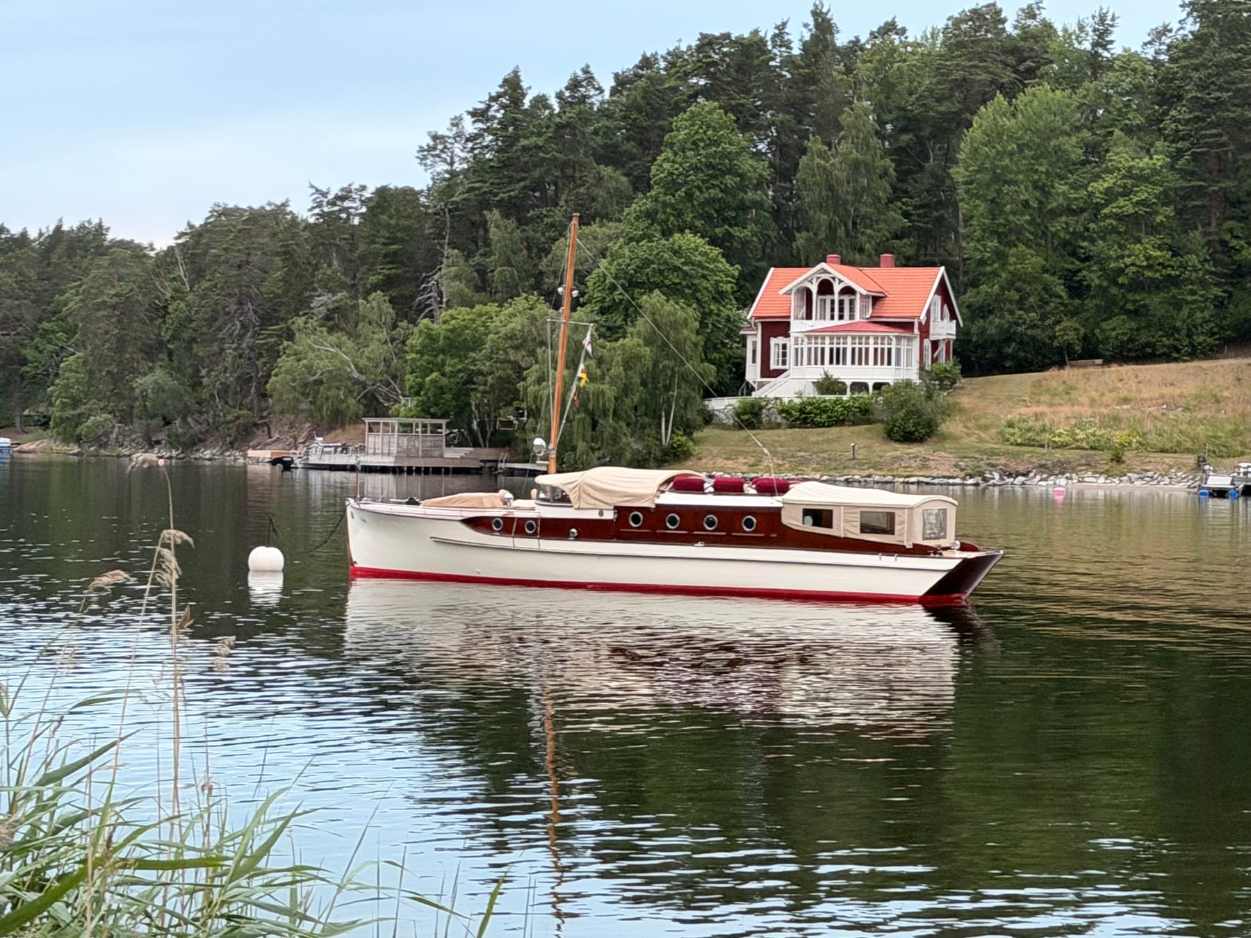 m/y IAN at anchor in a bay in the Stockholm archipelago